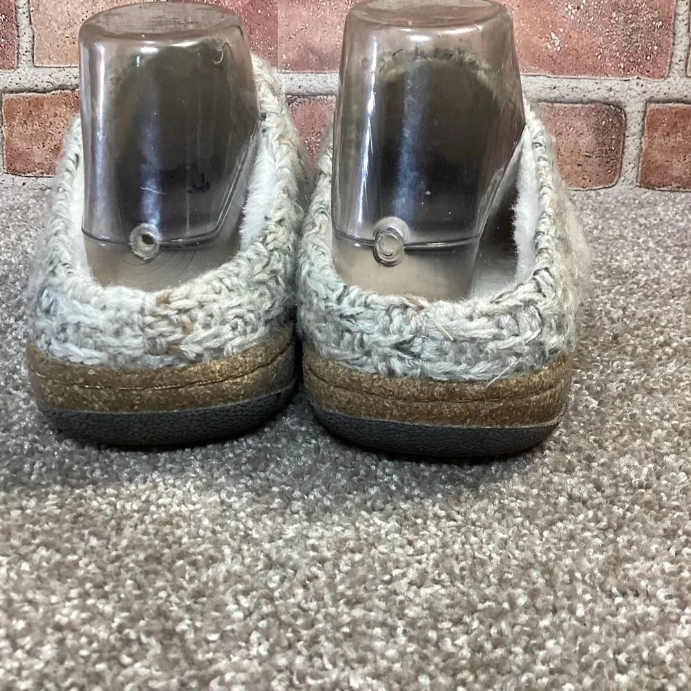 Earth Origins Elana womens faux fur lined slip on clogs size 9 - Picture 4 of 6